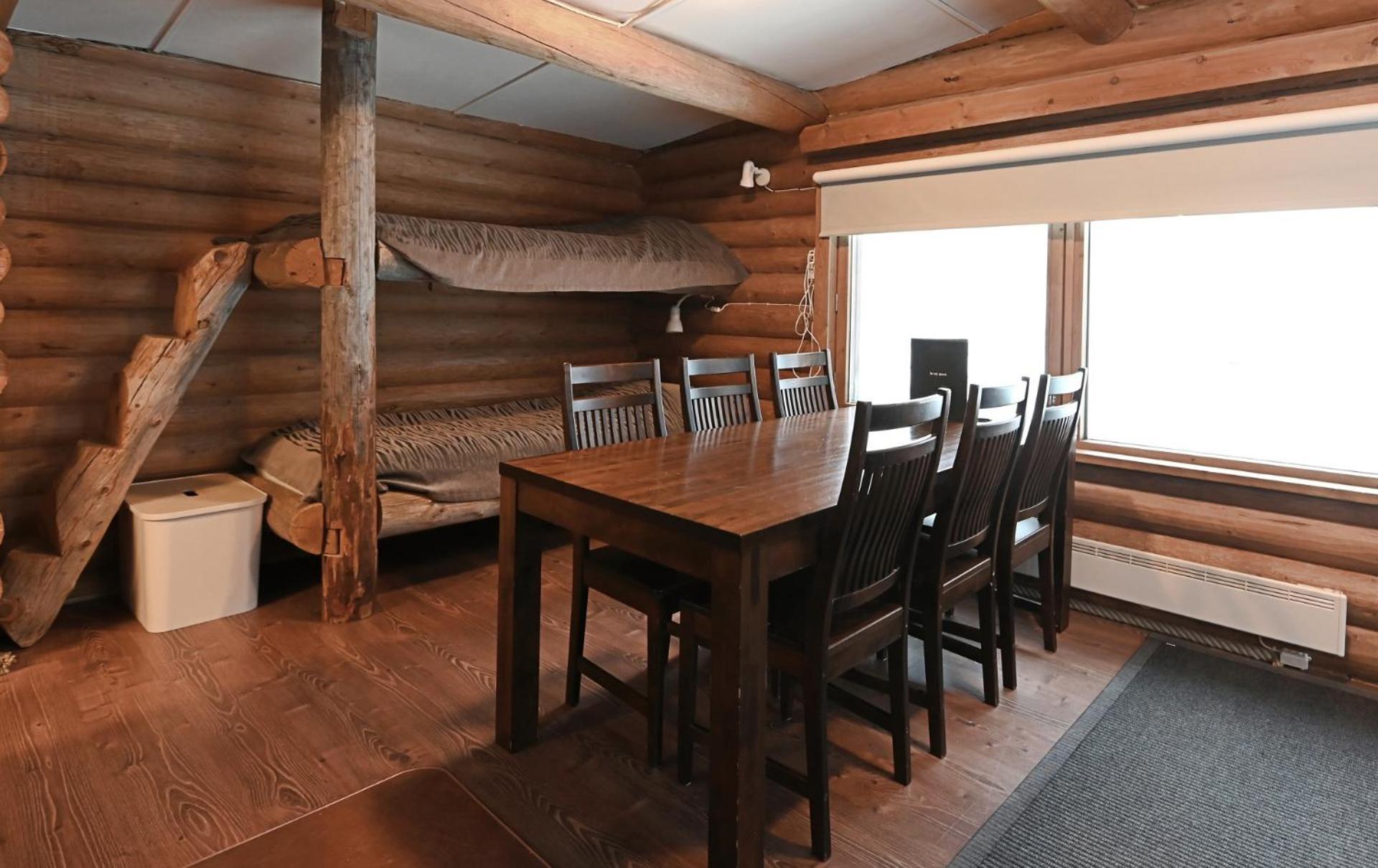 Classic Log Cabin Ski-In Ski-Out Levi Exterior photo