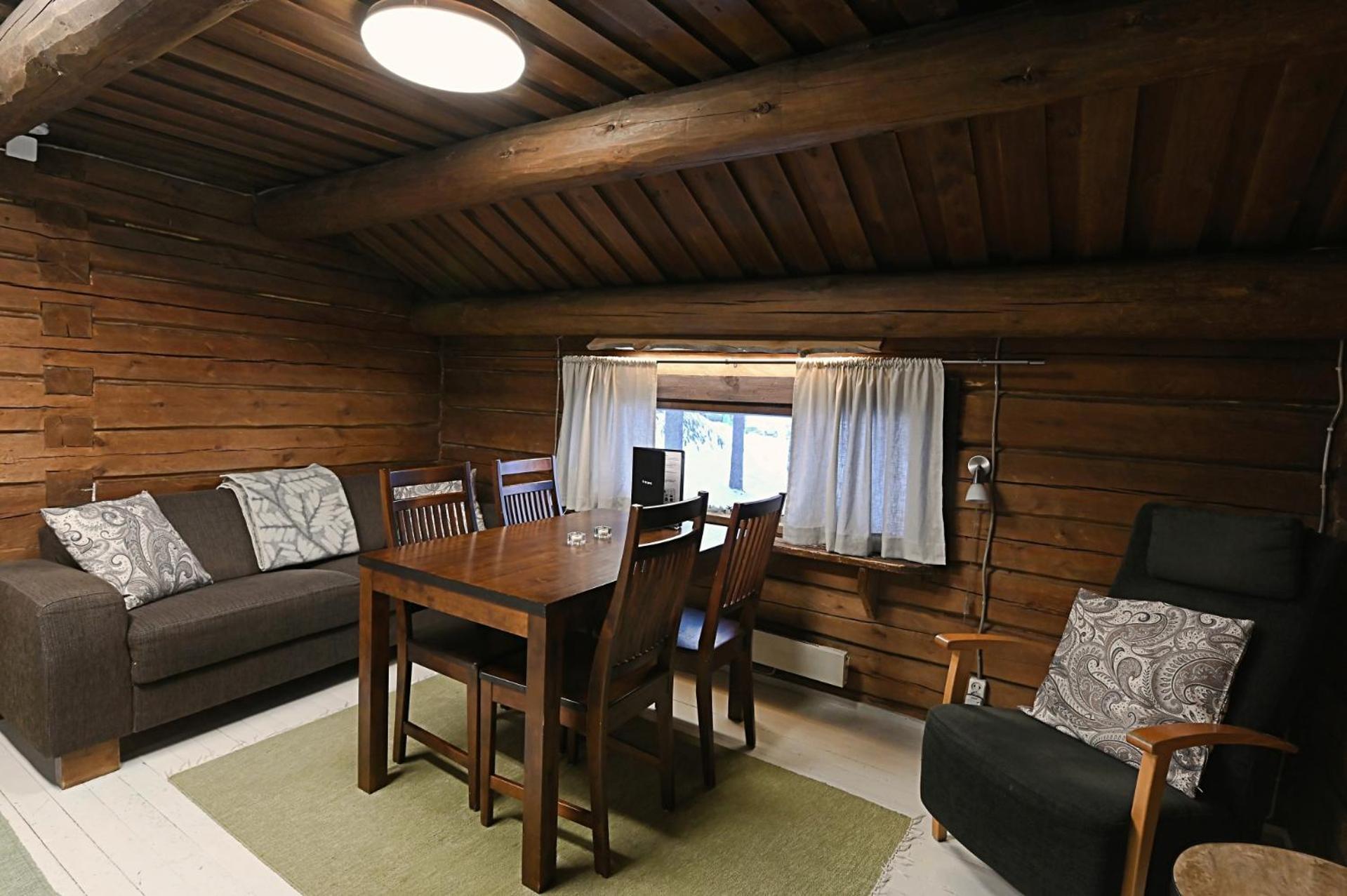 Classic Log Cabin Ski-In Ski-Out Levi Exterior photo